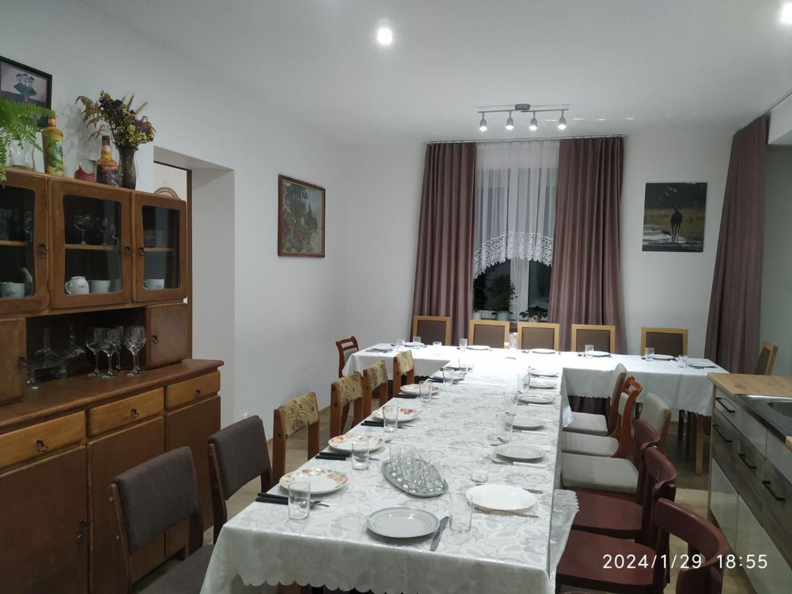 גוניאדז Dolistowka Apartamenty, Pole Namiotowe, Balia Z Jacuzzi, Ogrod Warzywny Dla Gosci, Plac Zabaw Dla Dzieci מראה חיצוני תמונה