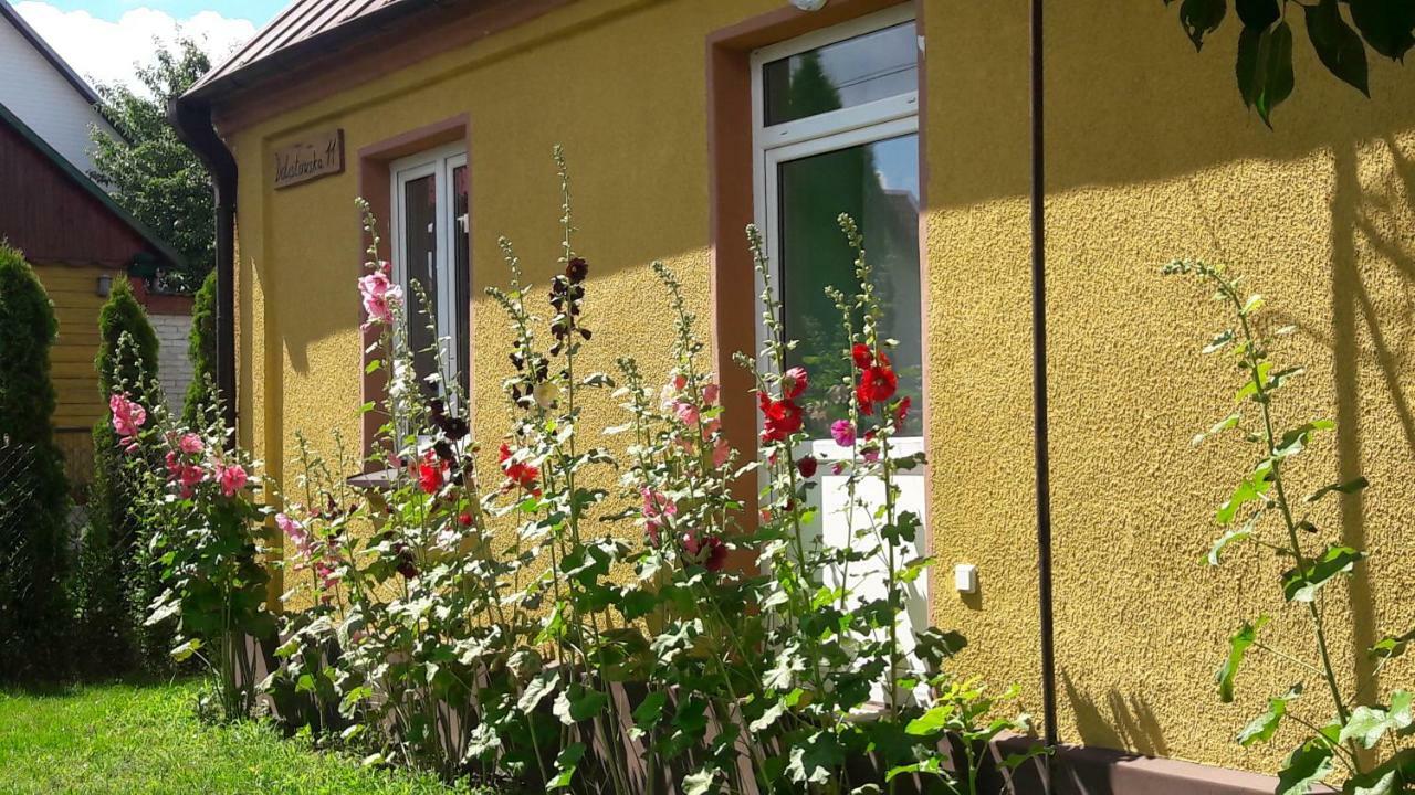 גוניאדז Dolistowka Apartamenty, Pole Namiotowe, Balia Z Jacuzzi, Ogrod Warzywny Dla Gosci, Plac Zabaw Dla Dzieci מראה חיצוני תמונה
